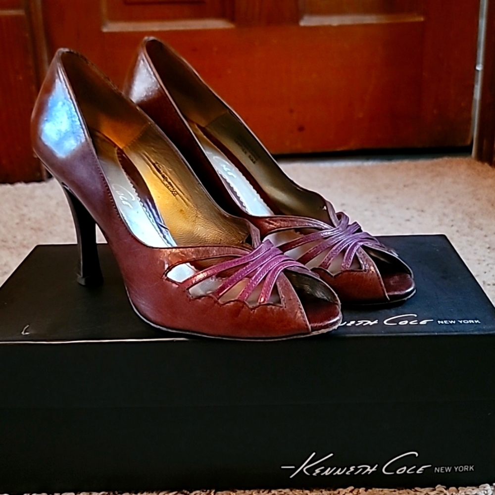 Kenneth Cole Happy Hour Heels in brown and purple size 8M